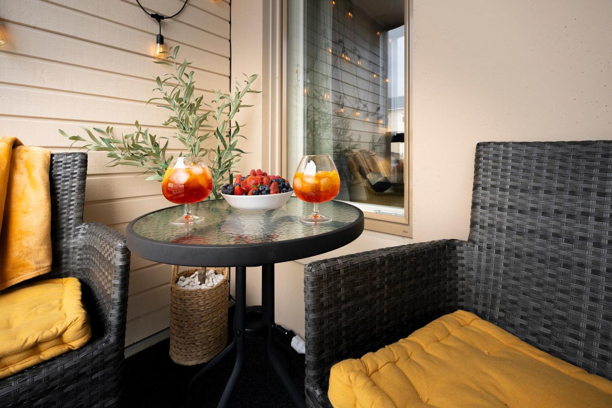 Premium In Center With Sauna And Balcony Appartement *